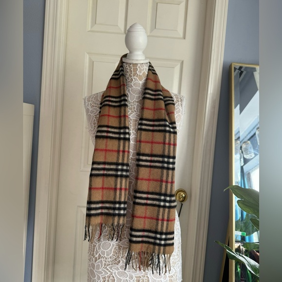 Authentic Burberry Cashmere Scarf - Picture 1 of 16
